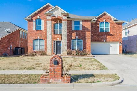 7305 Falcon Court North Richland Hills TX 76180
