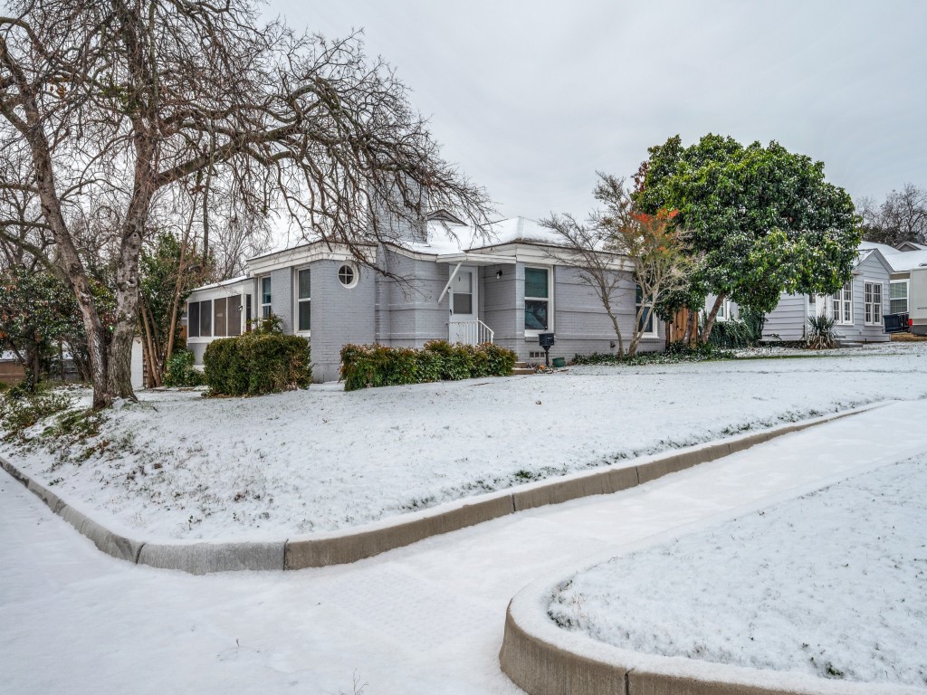 4201 Lovell Avenue Fort Worth TX 76107