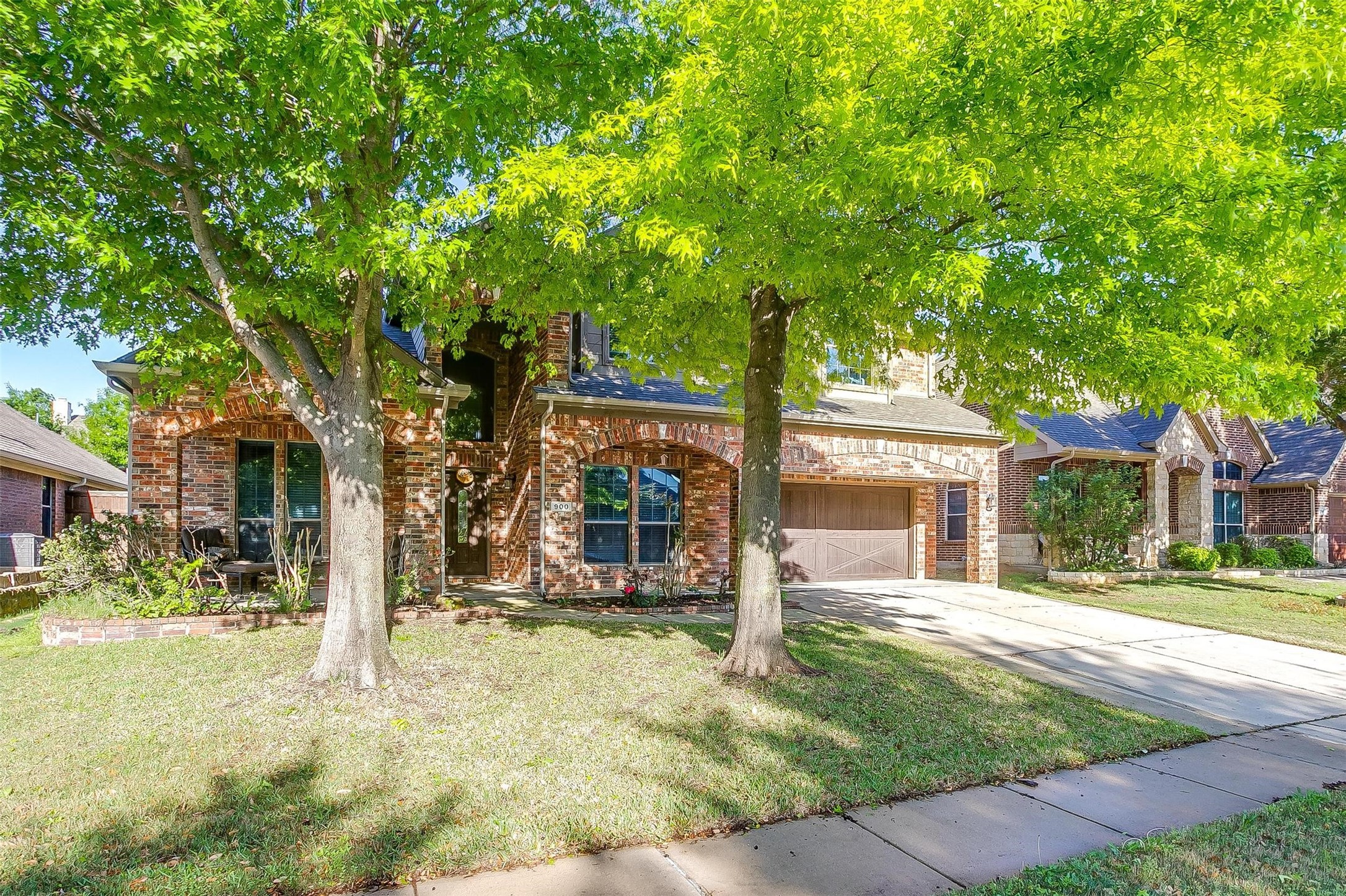 900 Greenwood Drive Burleson TX 76028