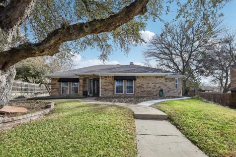 8548 Woodridge Court Fort Worth TX 76179