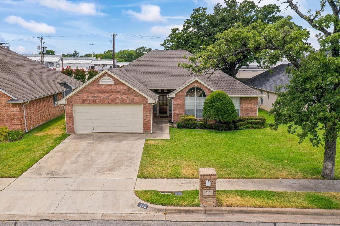 320 Cecile Court Arlington TX 76013
