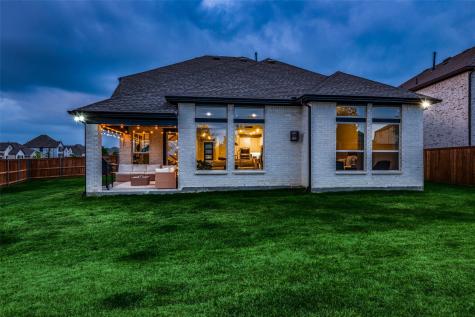 4104 Dartmoor Drive Aubrey TX 76227