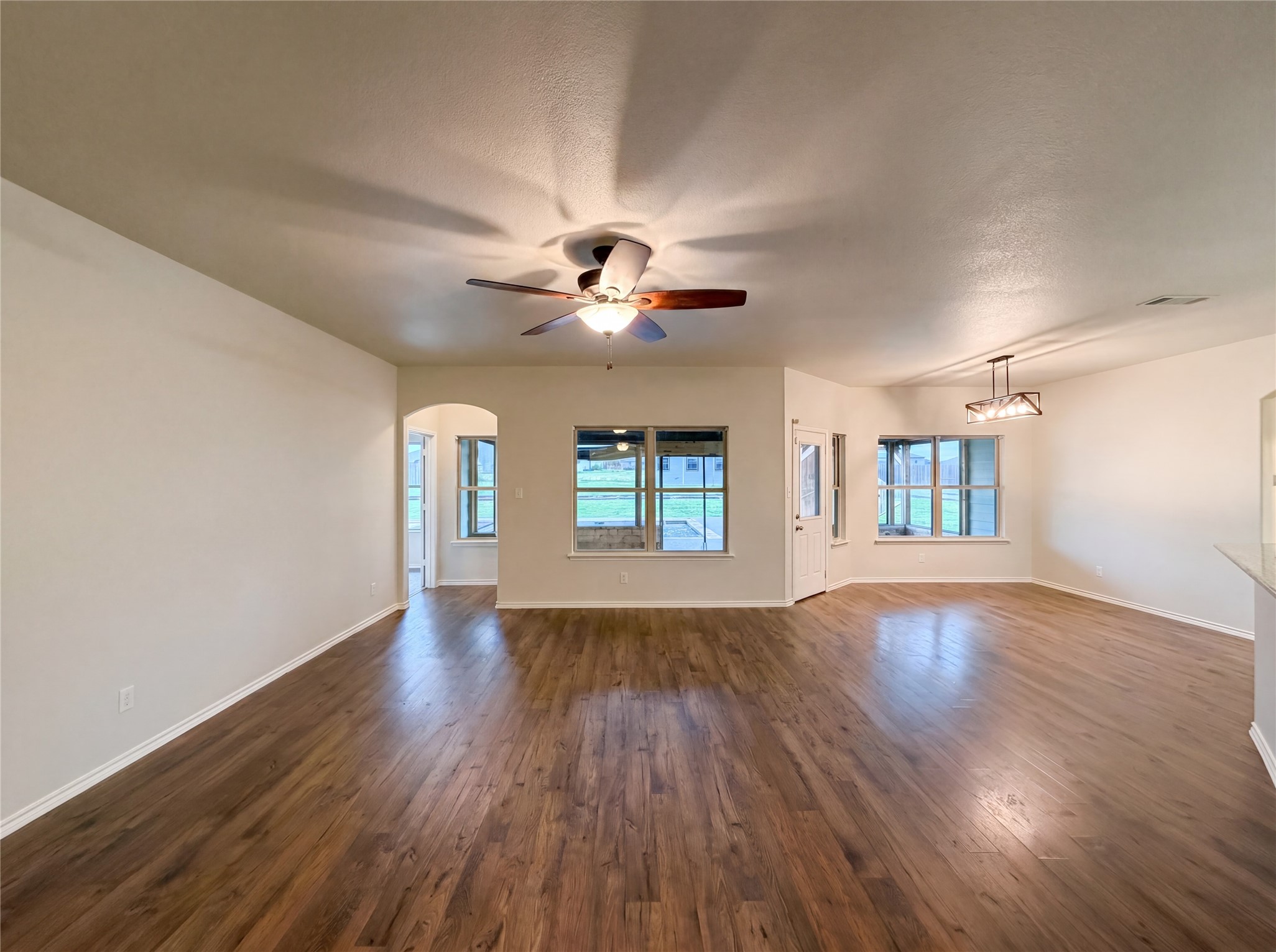 270 County Road 4213 Decatur TX 76234