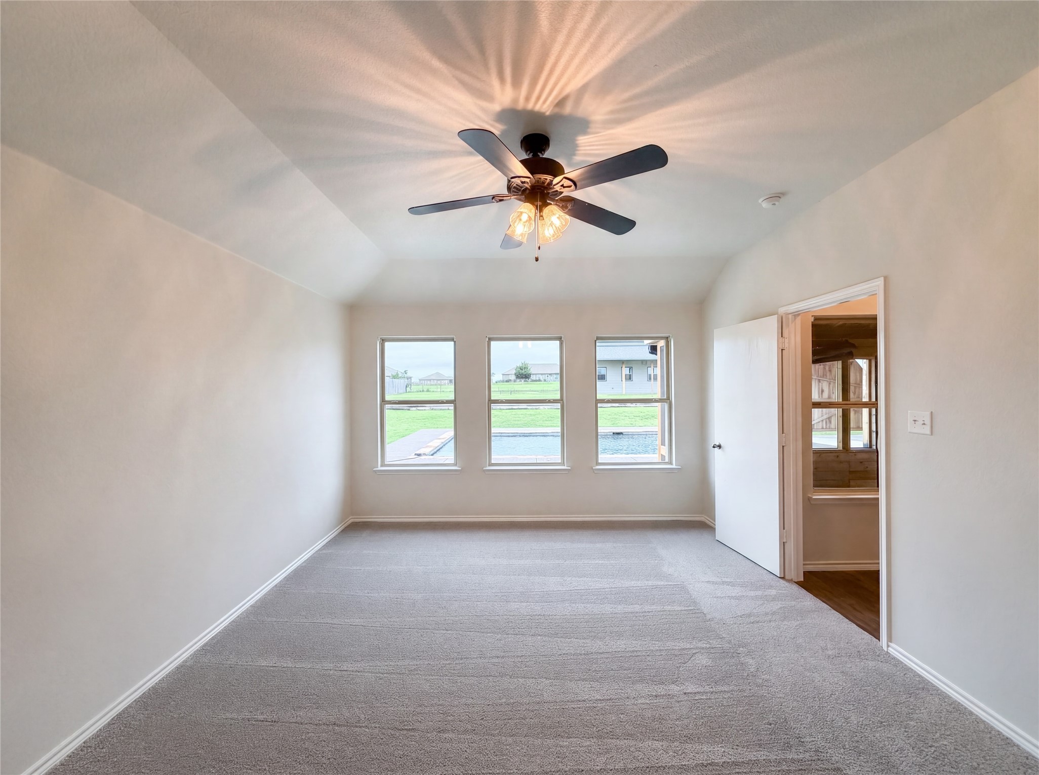 270 County Road 4213 Decatur TX 76234