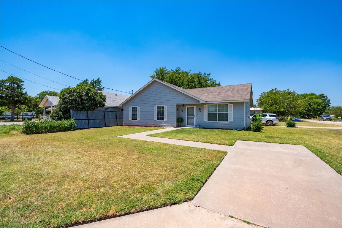 802 S Orient Street Stamford TX 79553