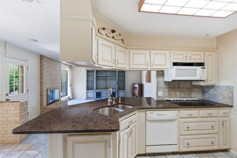 2326 Forest Hills Road Grapevine TX 76051