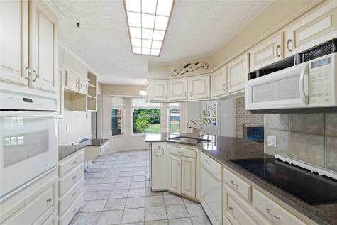 2326 Forest Hills Road Grapevine TX 76051