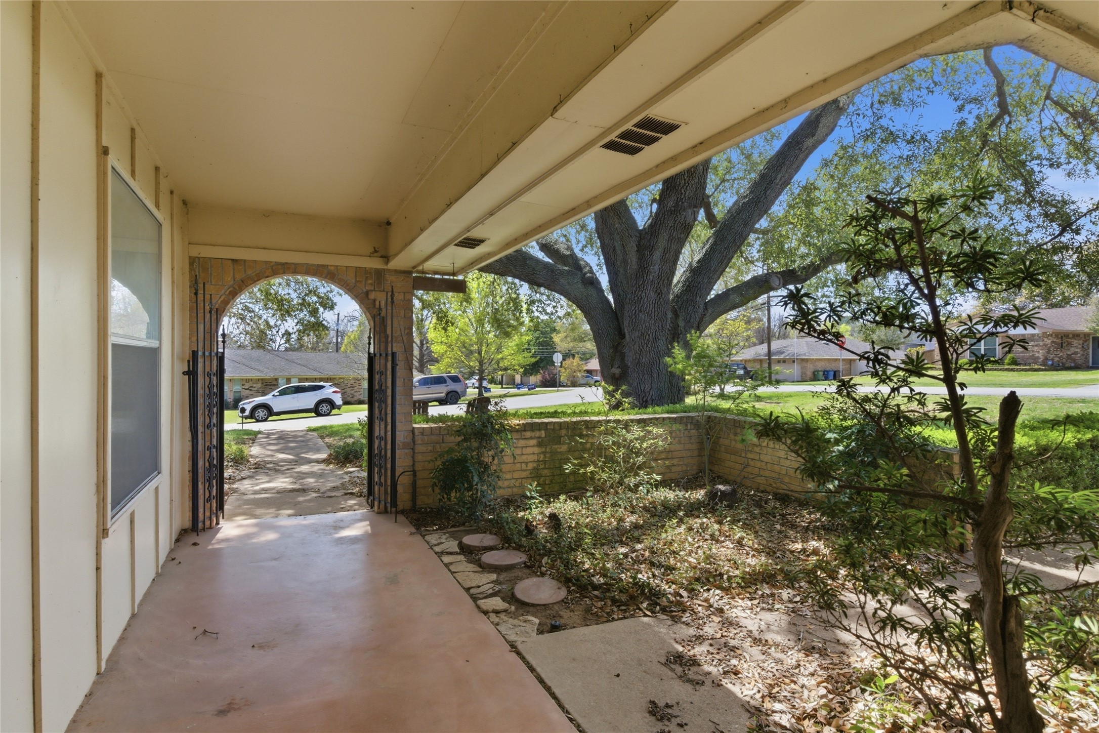 2326 Forest Hills Road Grapevine TX 76051