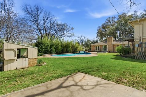 2326 Forest Hills Road Grapevine TX 76051