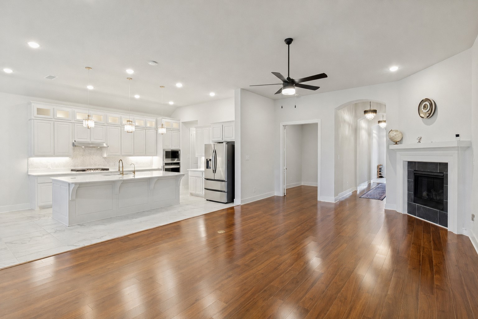 1927 Holly Oak Way Fate TX 75087