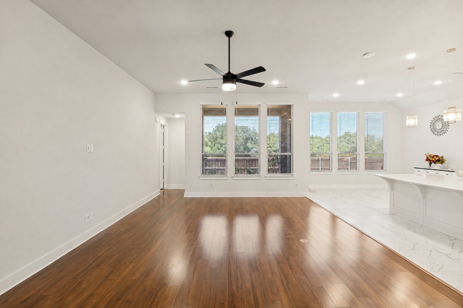 1927 Holly Oak Way Fate TX 75087