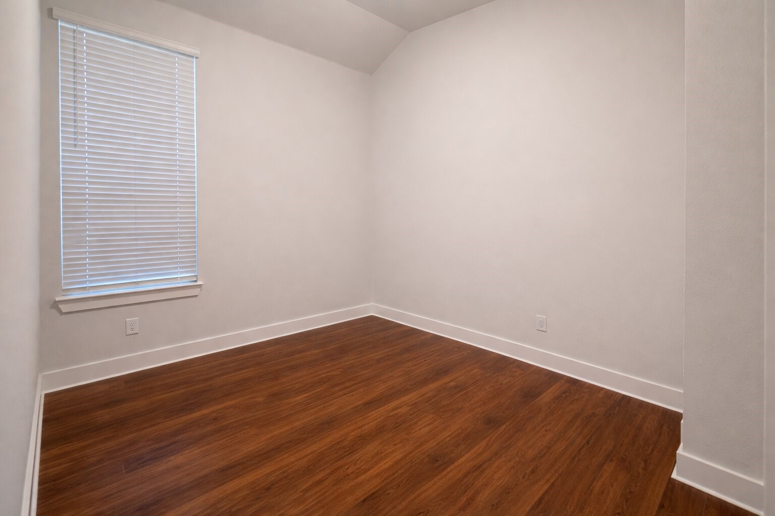 1927 Holly Oak Way Fate TX 75087