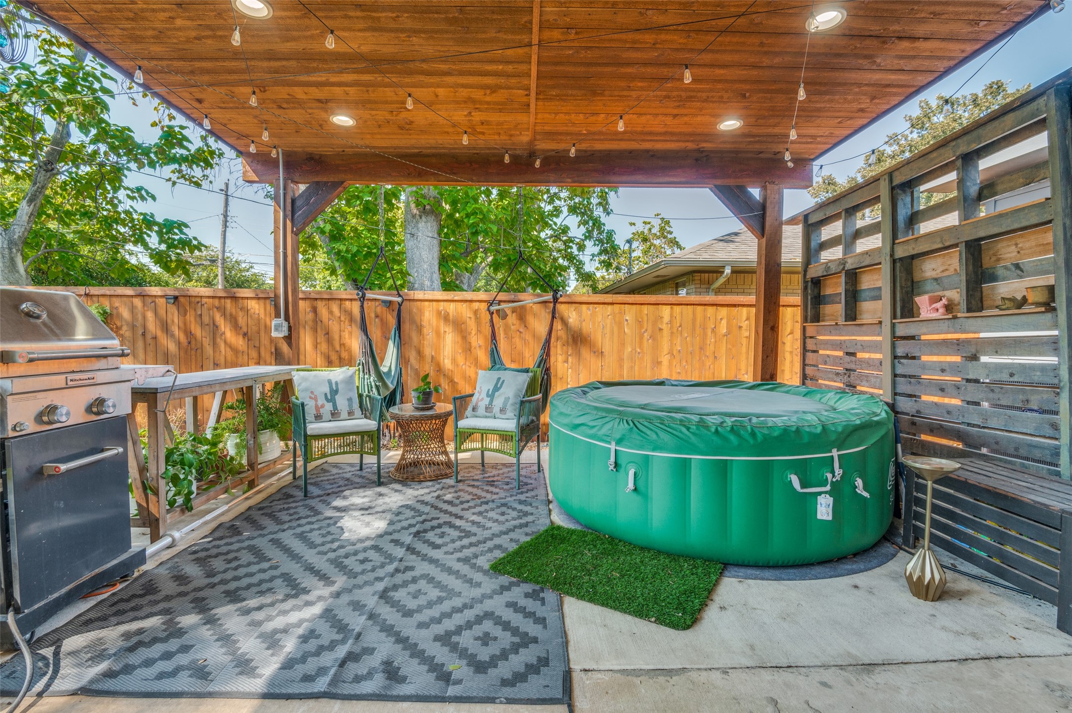 2728 Sunset Avenue Dallas TX 75211
