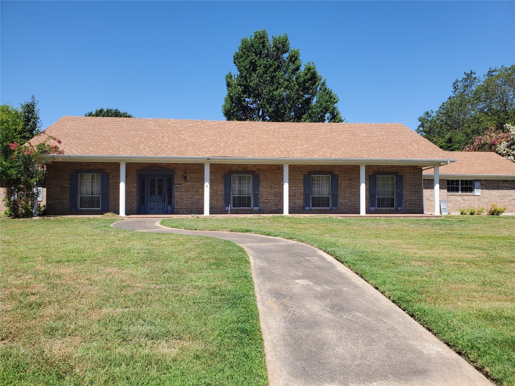 104 Magnolia Street Mount Vernon TX 75457