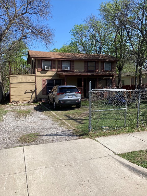 2915 Crenshaw Avenue Fort Worth TX 76105