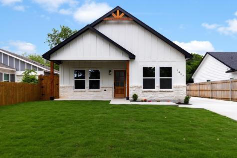 1417 E Baltimore Avenue Fort Worth TX 76104