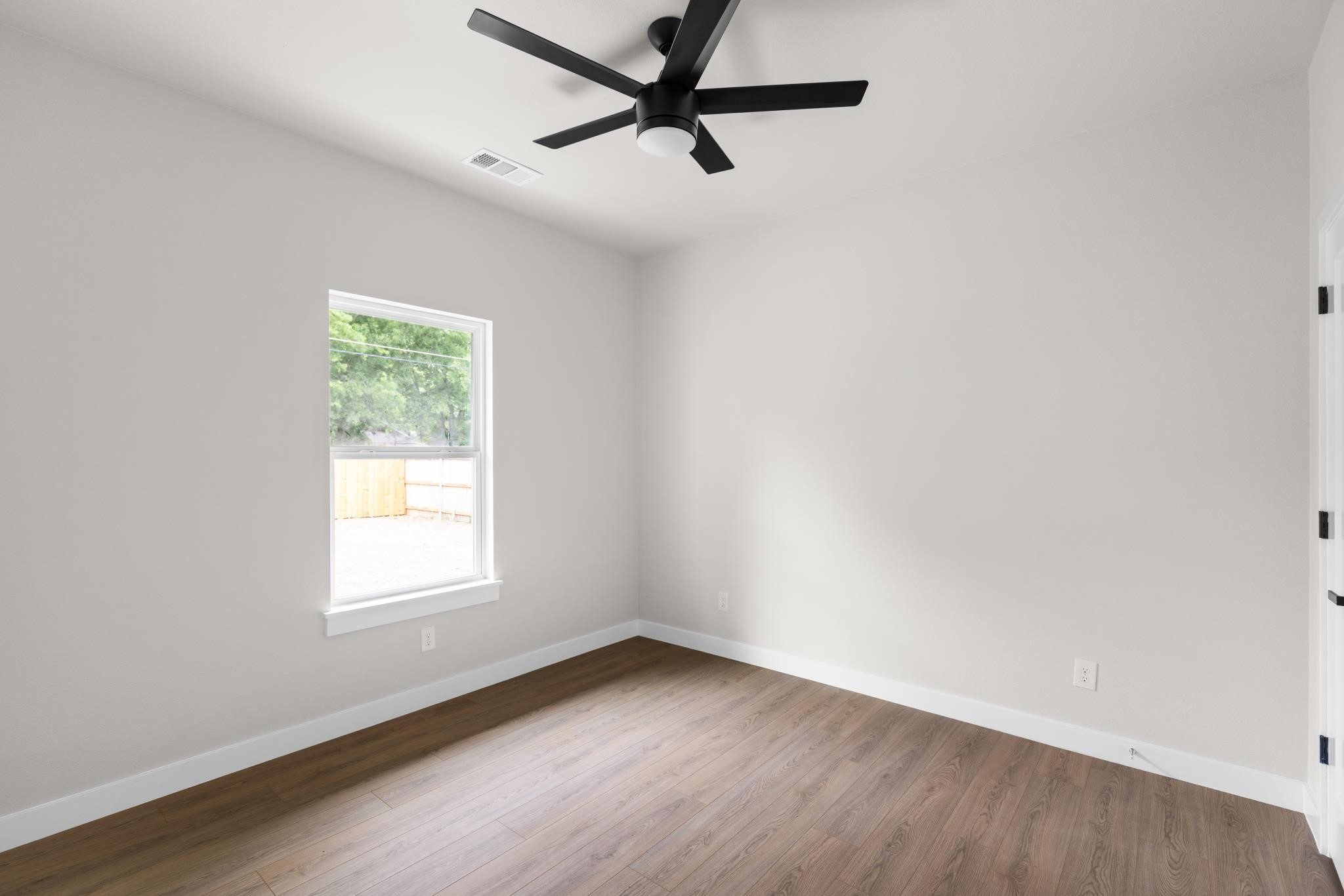 1417 E Baltimore Avenue Fort Worth TX 76104