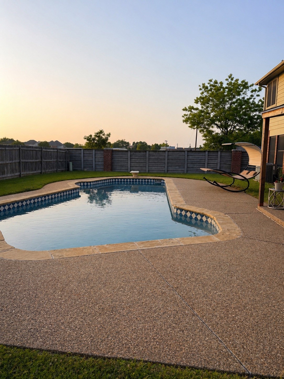 4301 Hudson Avenue Grand Prairie TX 75052