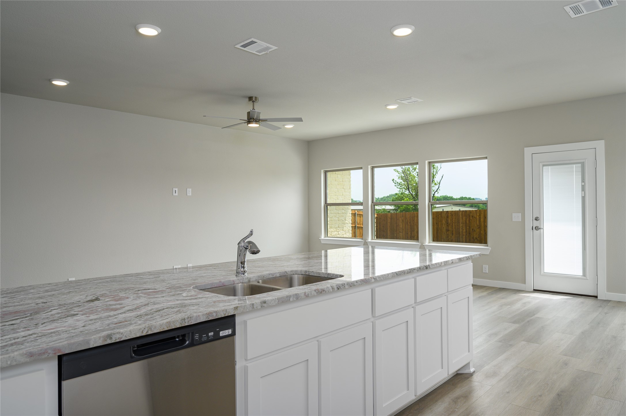 205 Woodhollow Drive Blue Ridge TX 75424