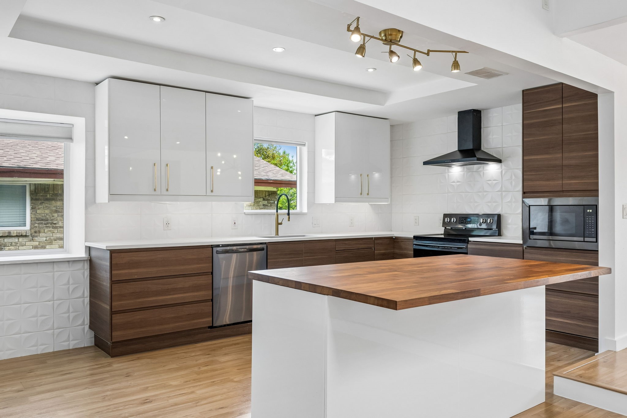 3116 Kingsbridge Drive Plano TX 75075
