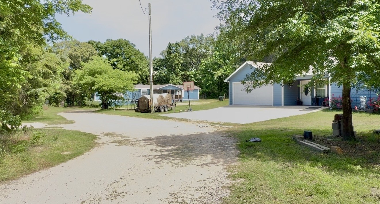 8261 County Road 381 Tyler TX 75708