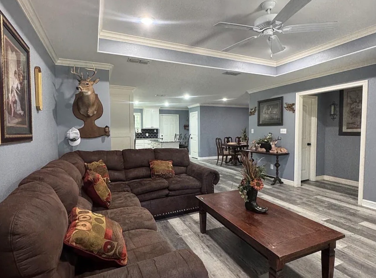 8261 County Road 381 Tyler TX 75708