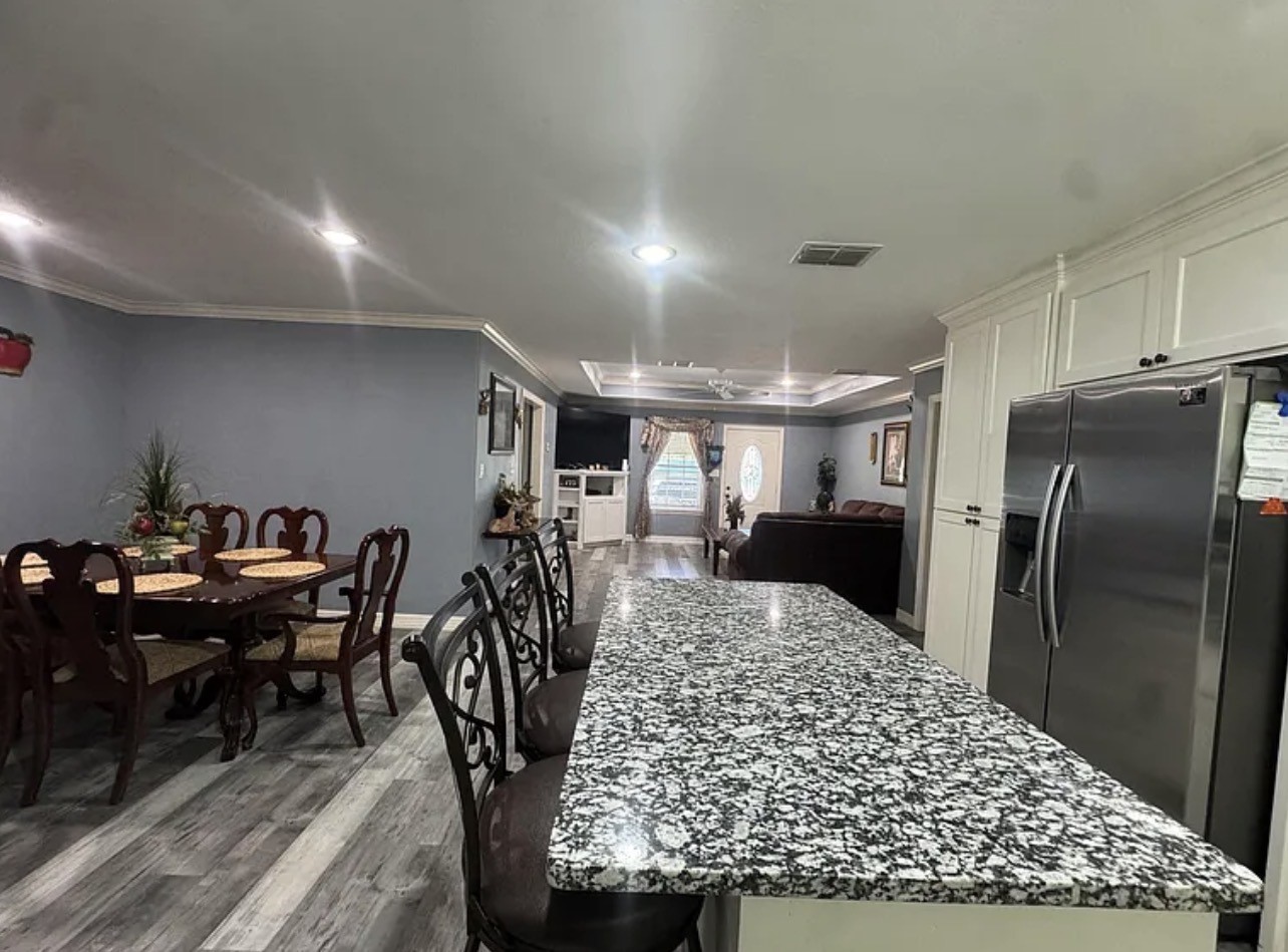 8261 County Road 381 Tyler TX 75708