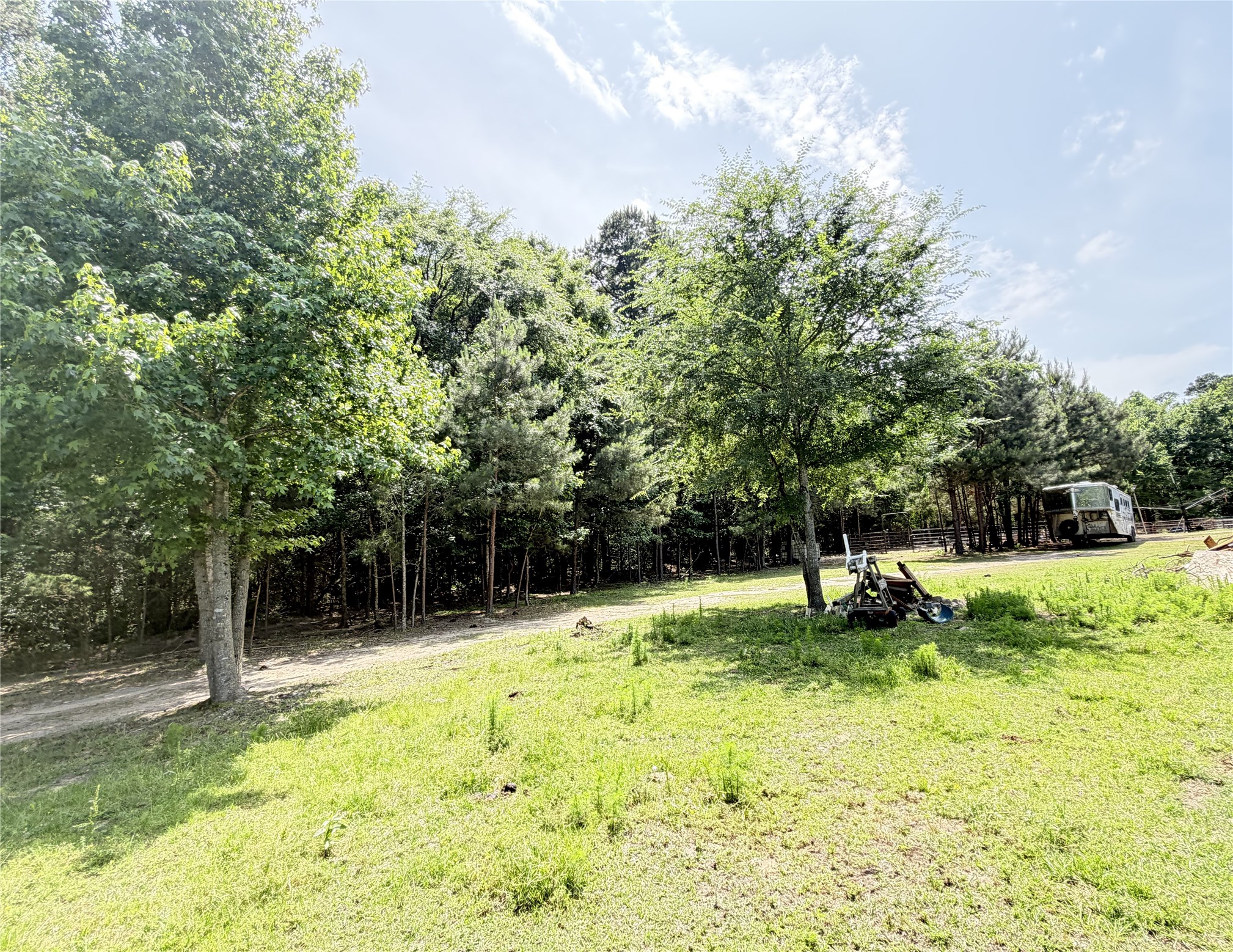8261 County Road 381 Tyler TX 75708