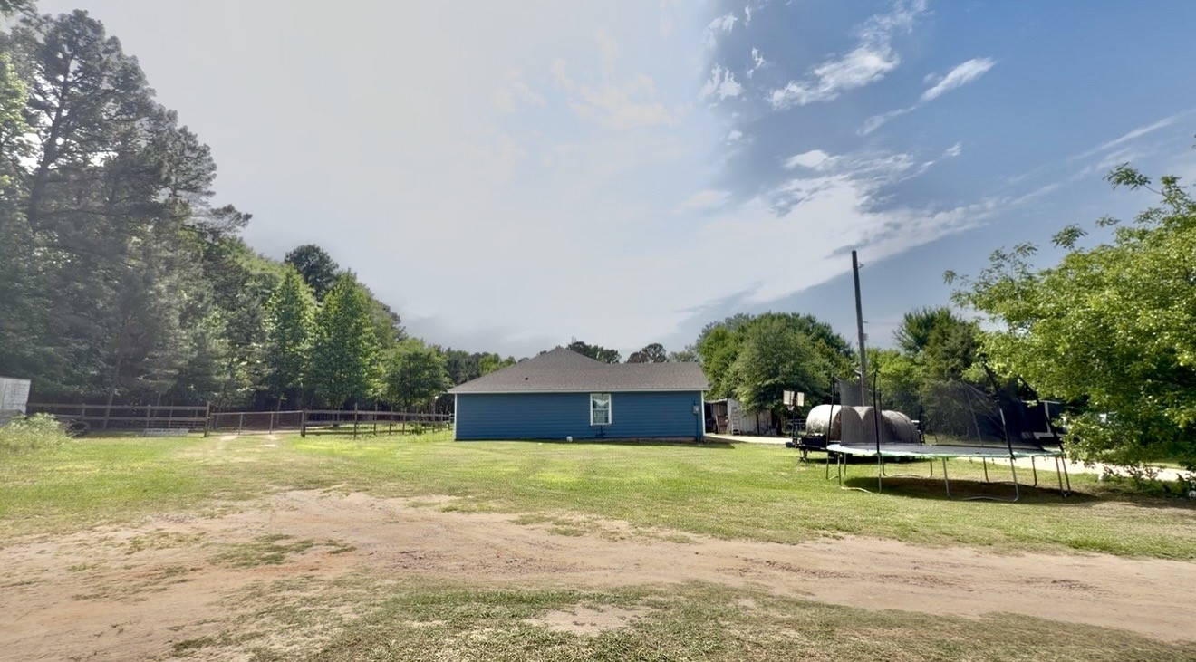 8261 County Road 381 Tyler TX 75708