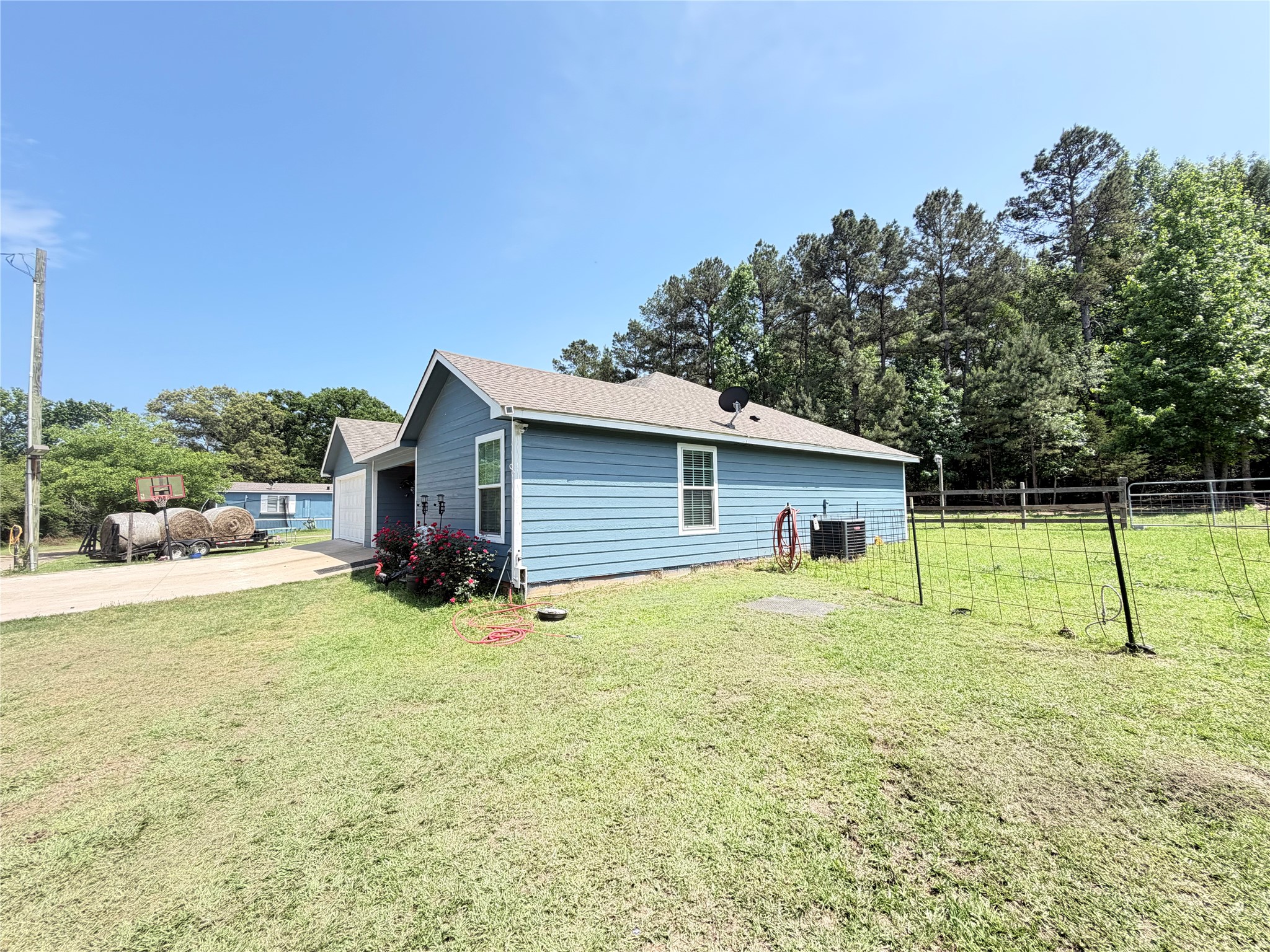 8261 County Road 381 Tyler TX 75708