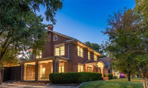 1001 Turner Avenue Dallas TX 75208