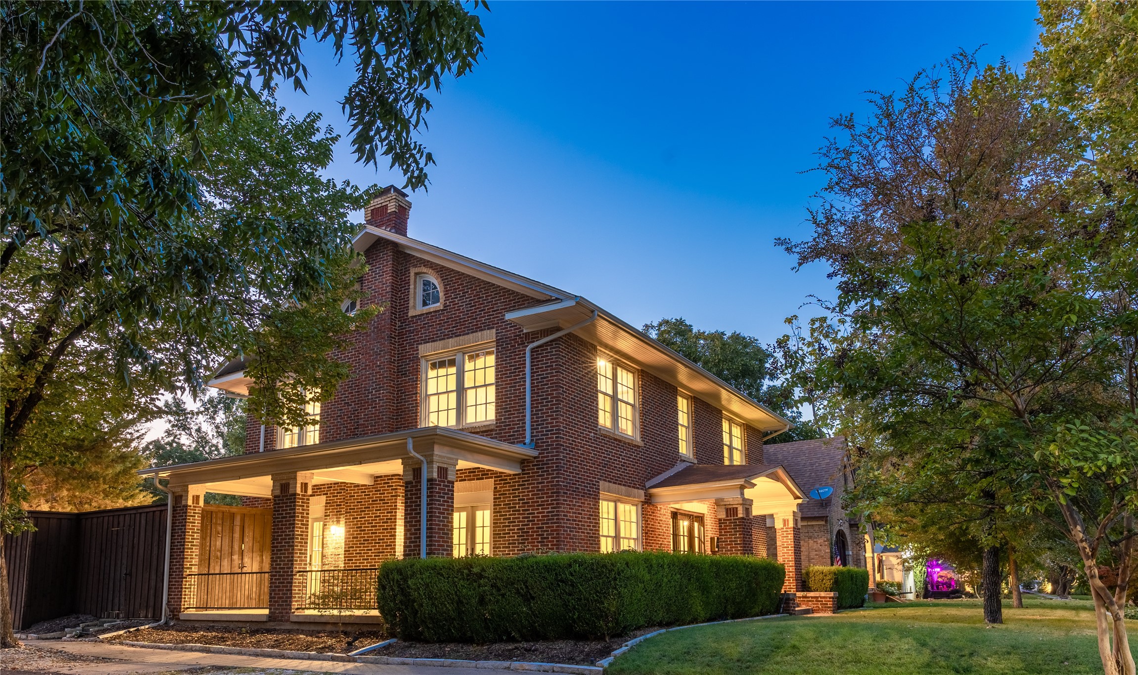 1001 Turner Avenue Dallas TX 75208