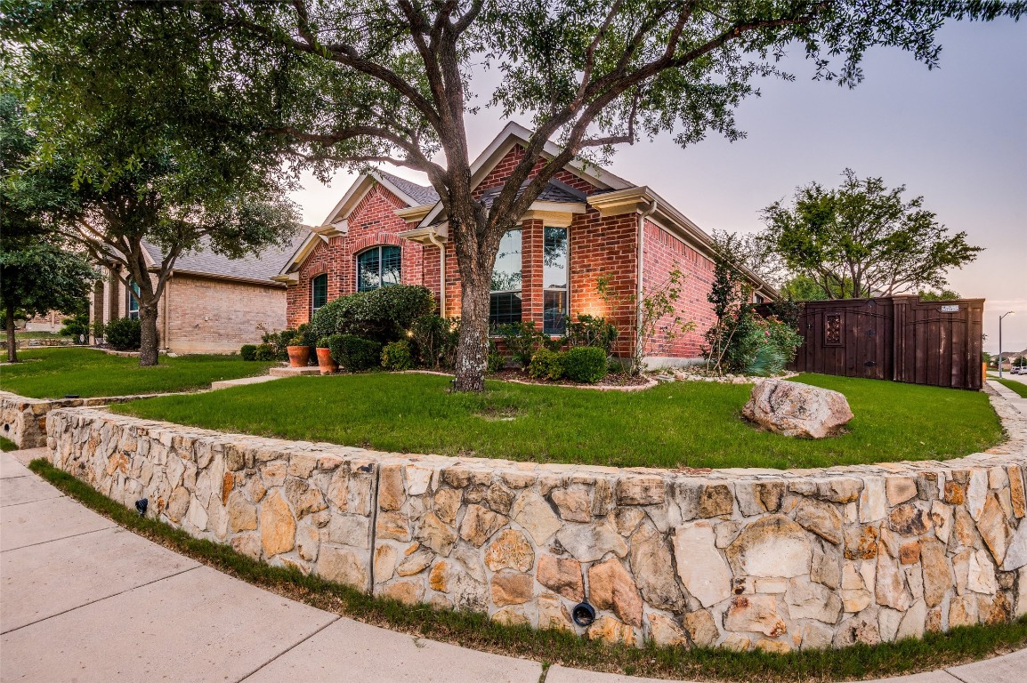 401 Castle Street Desoto TX 75115