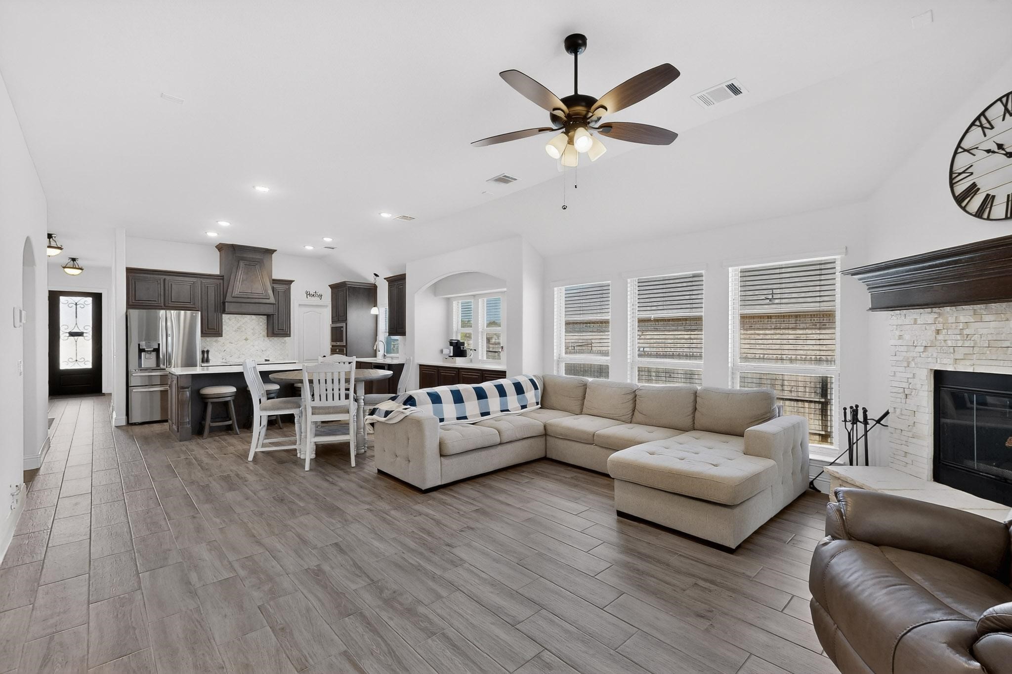 2618 Golden Rod Drive Midlothian TX 76065
