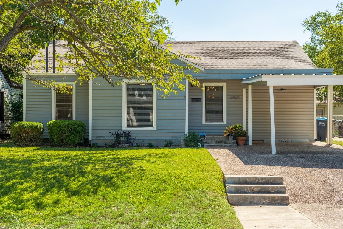 5921 Locke Avenue Fort Worth TX 76107