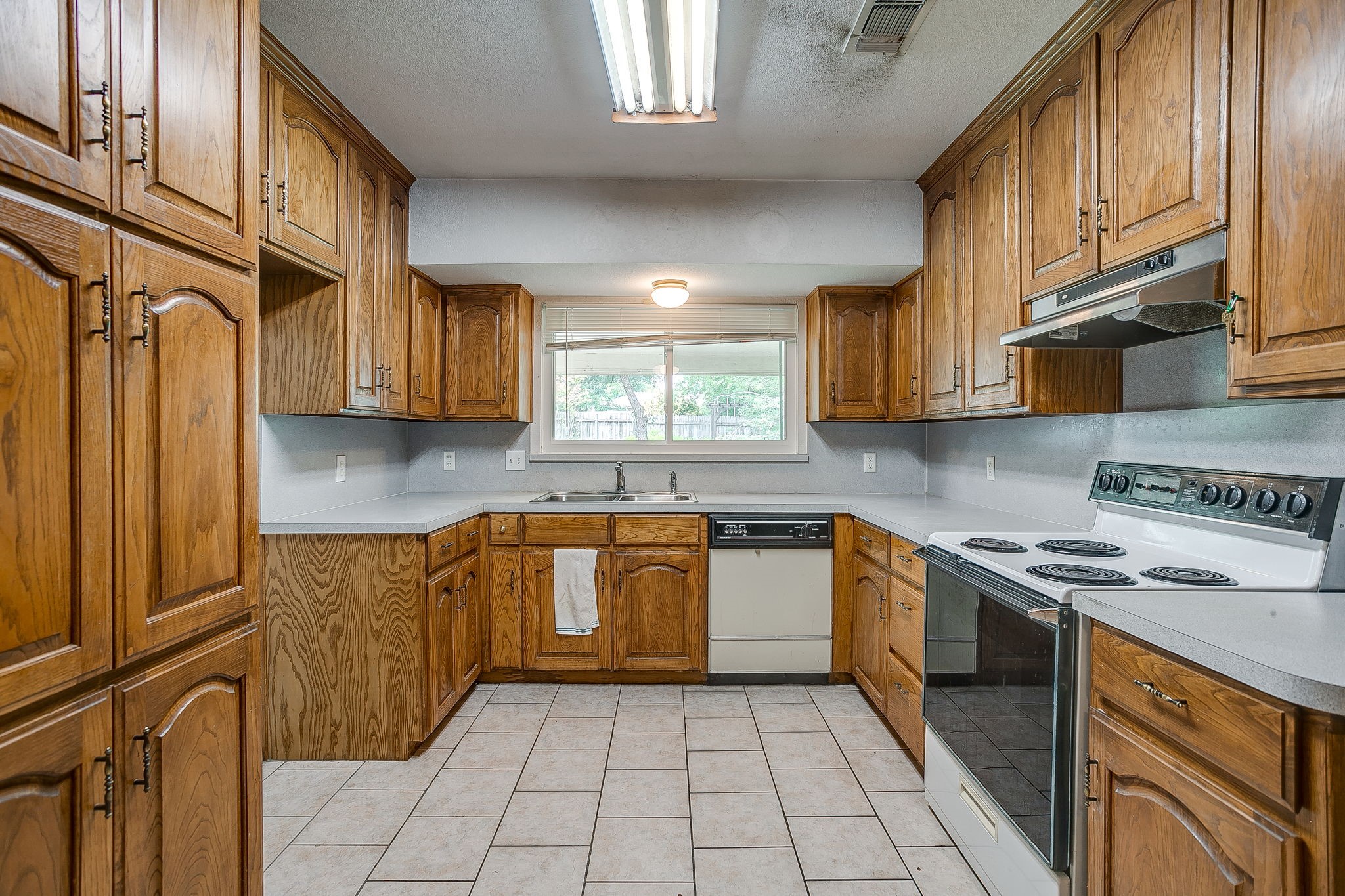 340 Grand Meadow Drive Fort Worth TX 76108