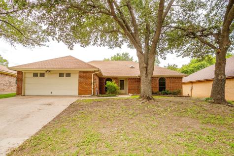 340 Grand Meadow Drive Fort Worth TX 76108