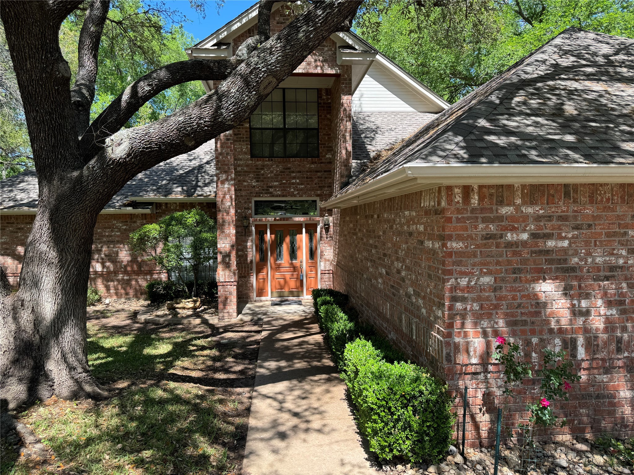 9805 Bringier Court Granbury TX 76049