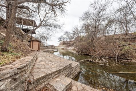 625 Williamsburg Court Granbury TX 76048