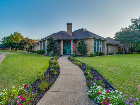 7000 Lake Louise Drive Arlington TX 76016