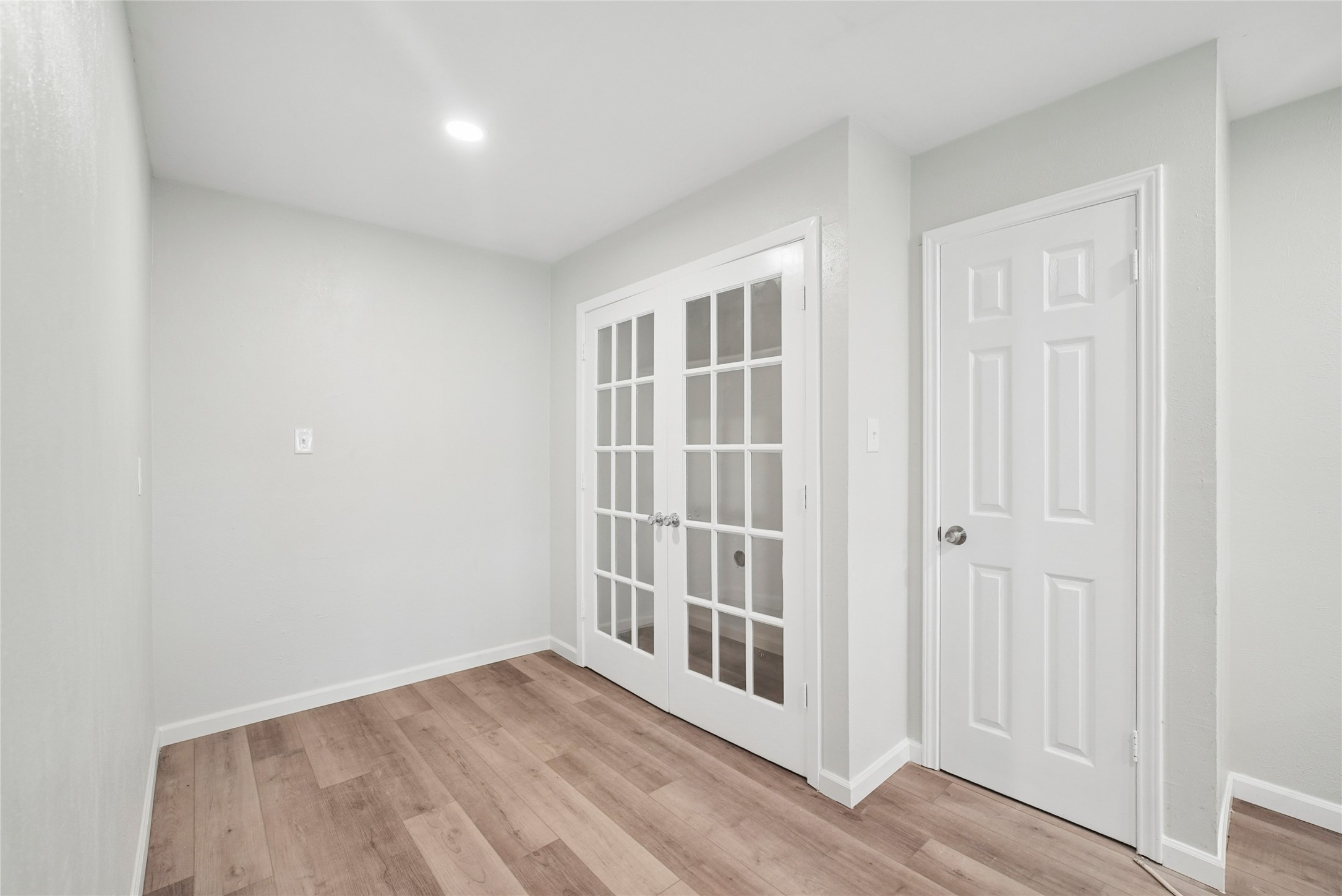 2221 Pennington Drive Arlington TX 76014
