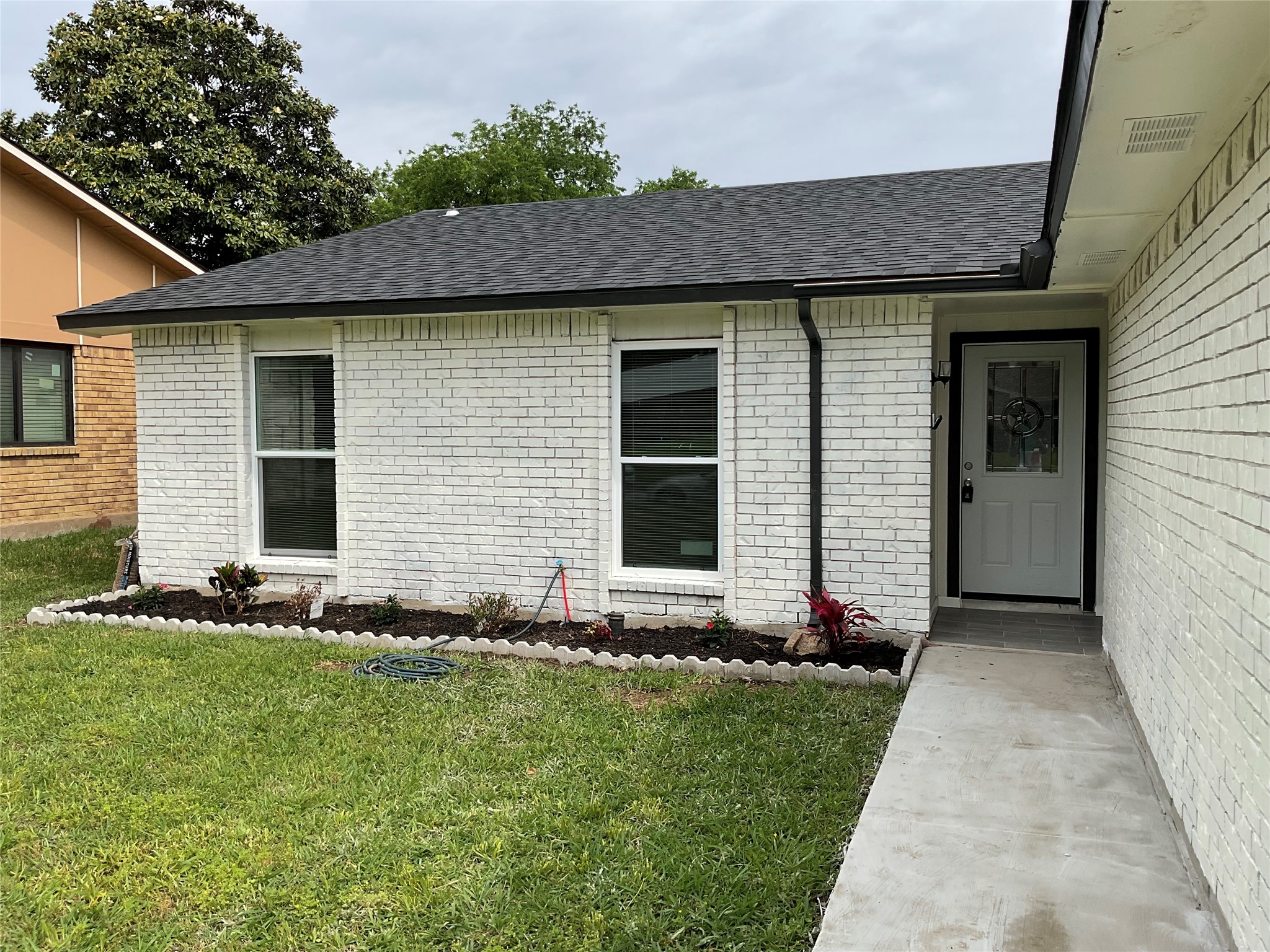 2221 Pennington Drive Arlington TX 76014