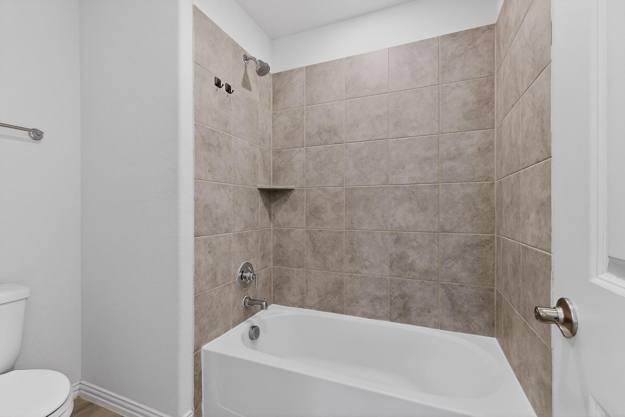 7213 Bronco Bluff Sachse TX 75048