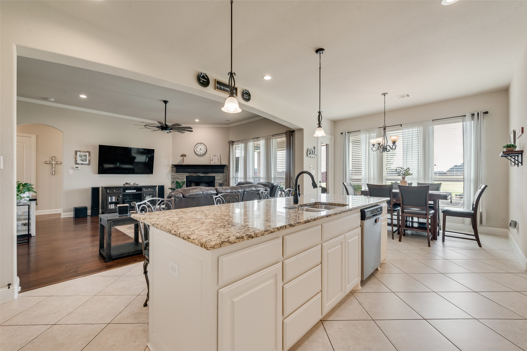 117 Shoreside Trail Waxahachie TX 75165