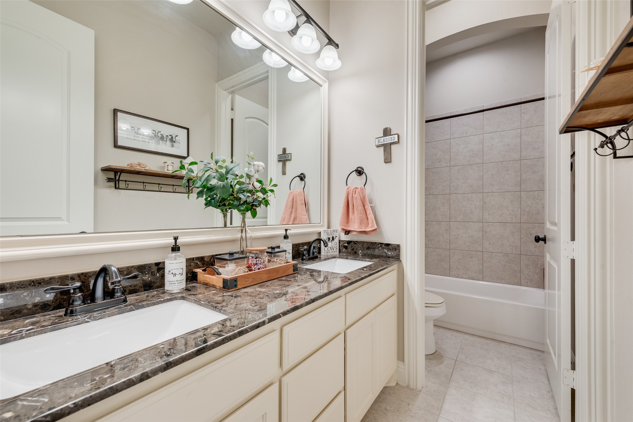 117 Shoreside Trail Waxahachie TX 75165