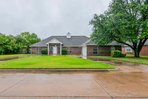 124 Hummingbird Lane Justin TX 76247