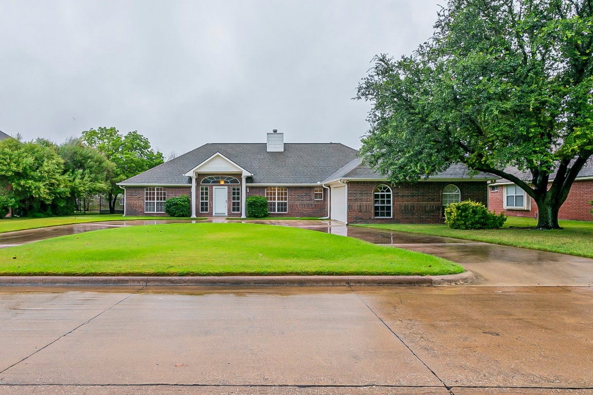 124 Hummingbird Lane Justin TX 76247