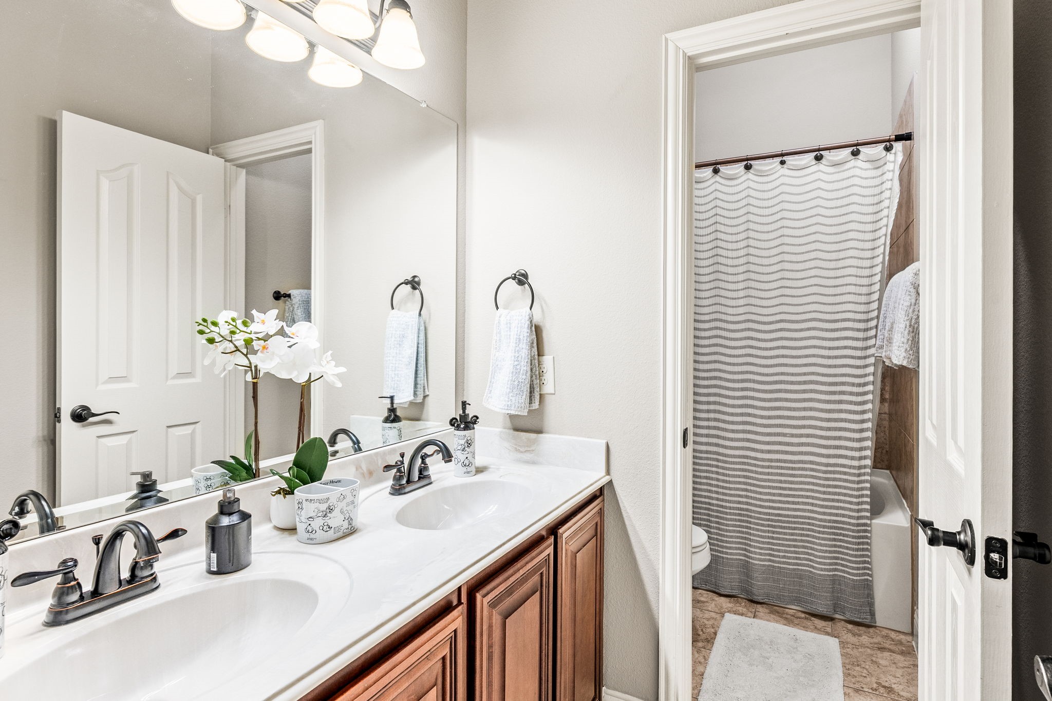 1017 Ponderosa Drive Aubrey TX 76227
