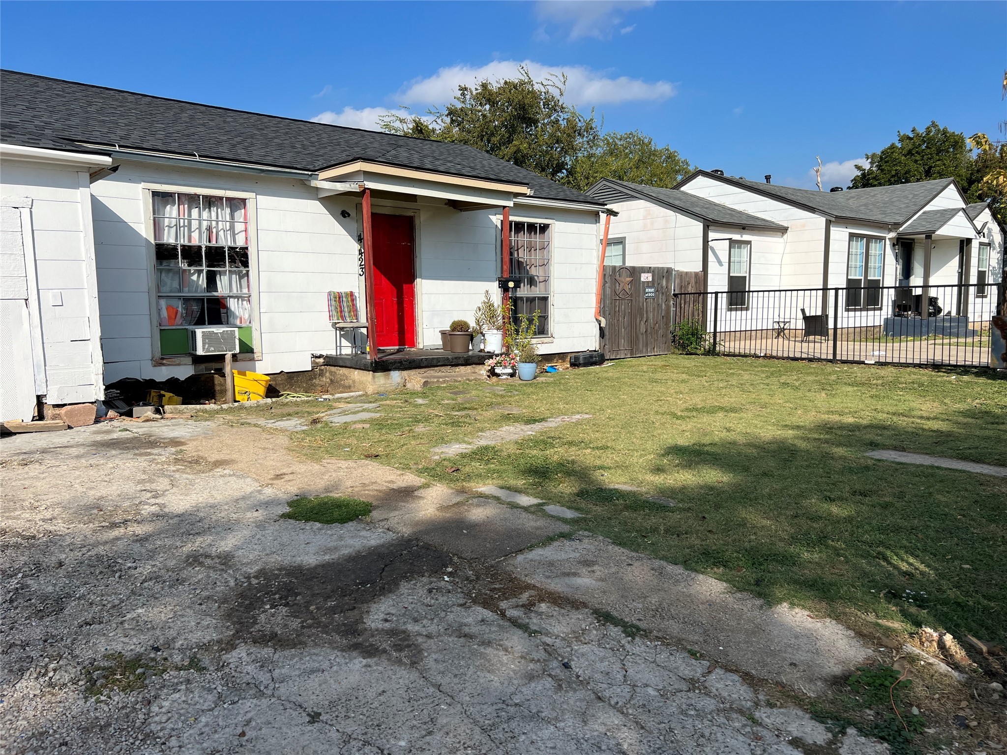 4423 Hopkins Avenue Dallas TX 75209