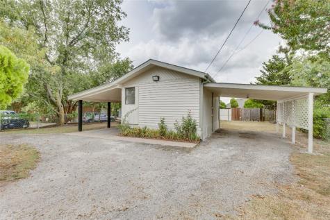 2203 S Uhl Road Glenn Heights TX 75154
